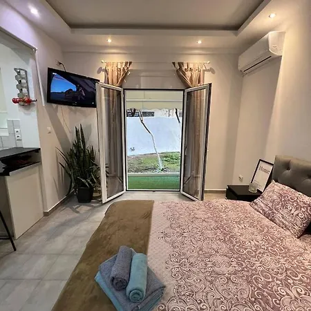 Square Apartment